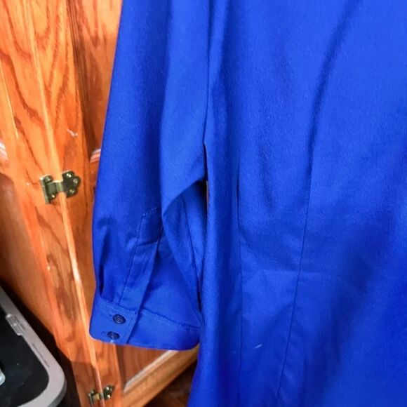 EUC Style & Co. Petite Medium Cobalt Blue Top #007 - Picture 7 of 7